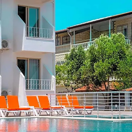 Azalia Garden 4* Side